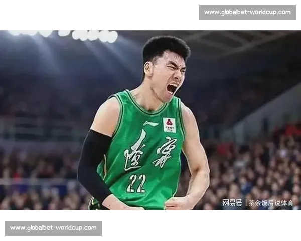 心酸！昔日篮板王跌出榜单，生涯低谷如何再创辉煌