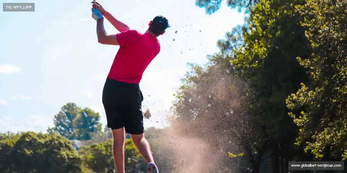 世界杯投注平台跑道上的每一步，都是向更好的自己靠近的印记🏃